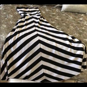 Black/White Strapless Maxi Dress